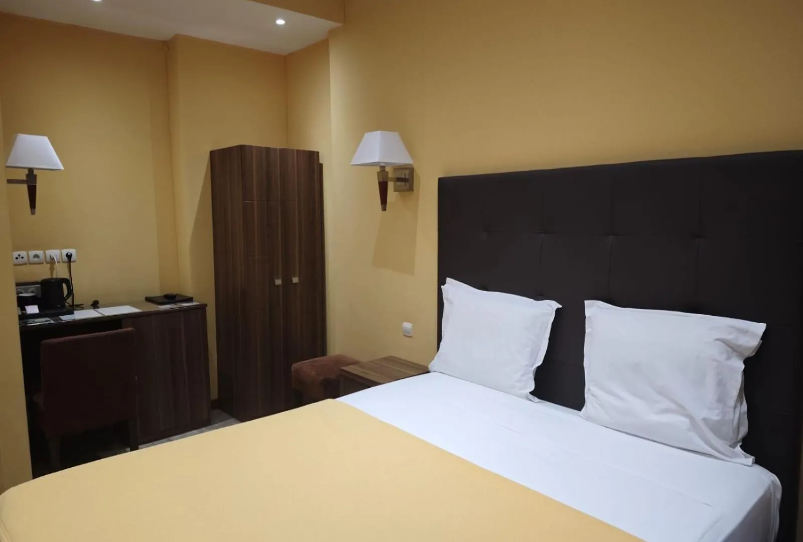 Hotel Capitole Beausoleil