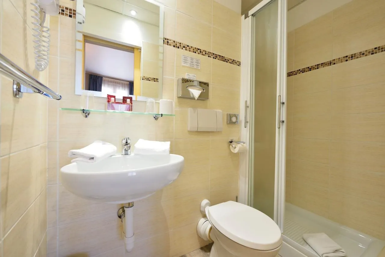 Hotel Capitole Beausoleil France