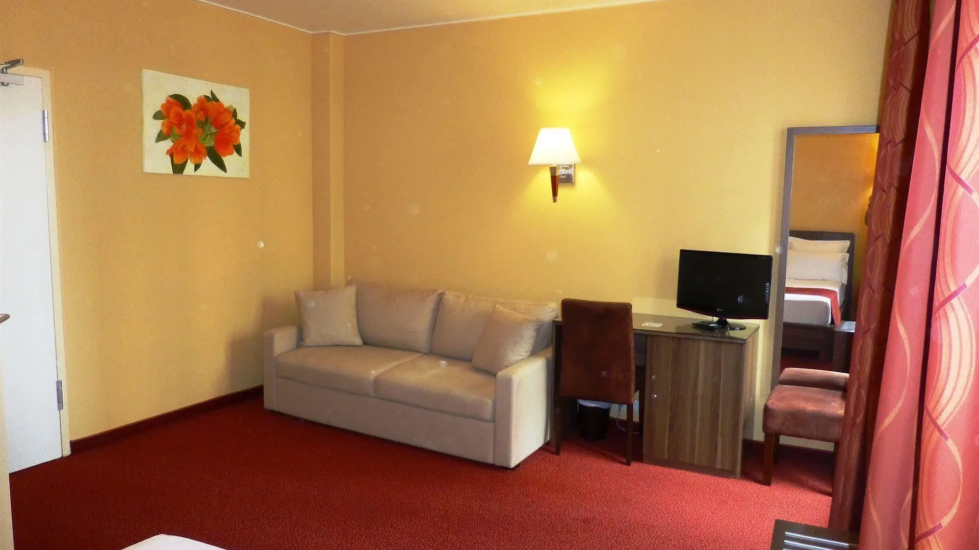 Hotel Capitole Beausoleil France