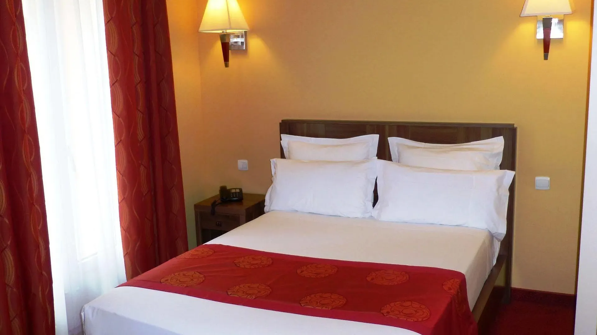Hotel Capitole Beausoleil